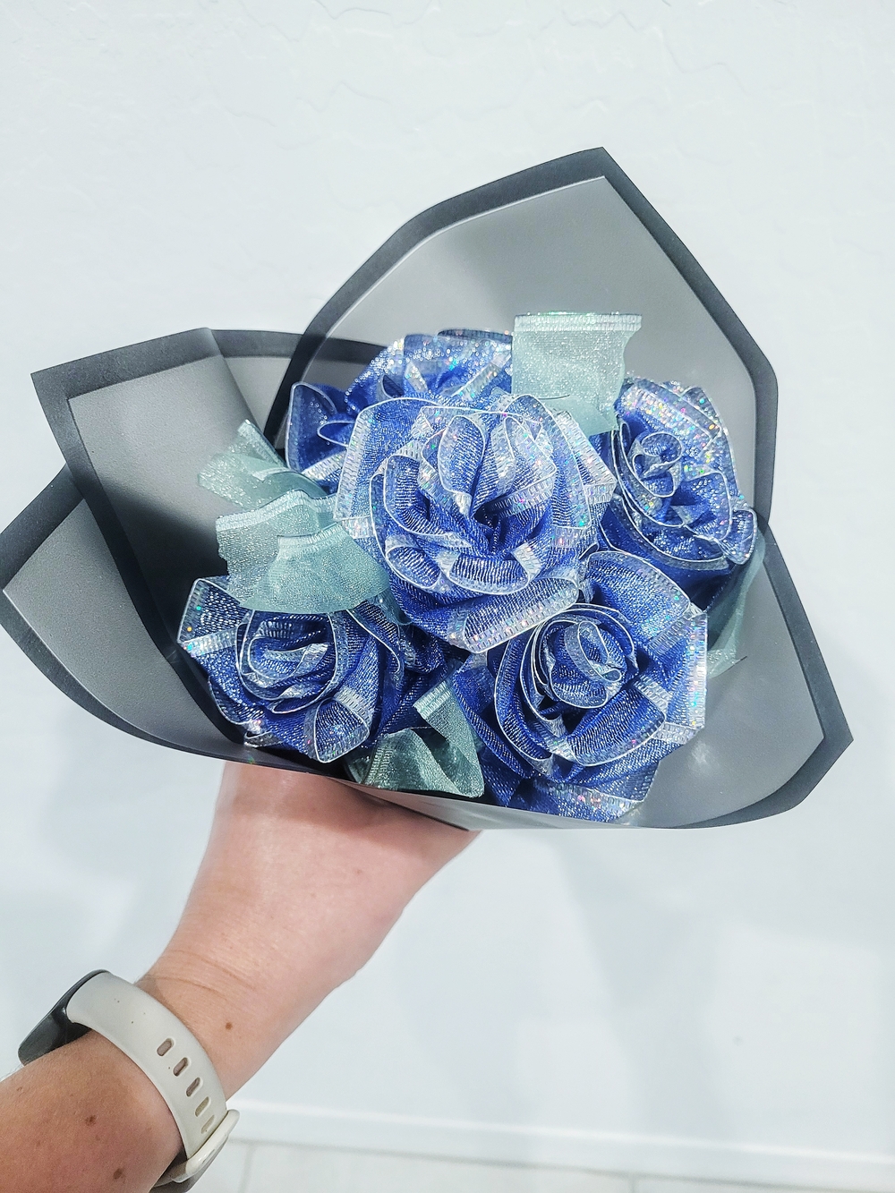 Blue Sparkle Rose Bouquet